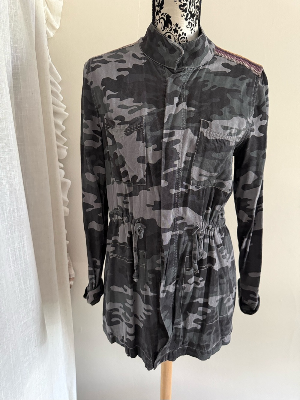Knox Rose Camo Jacket
